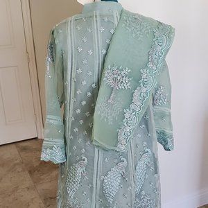 Agha Noor Original 2 Piece Embroidered Silk Chiffon Shirt & Dupatta